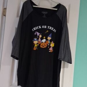 Peanuts Black Graphic Tee